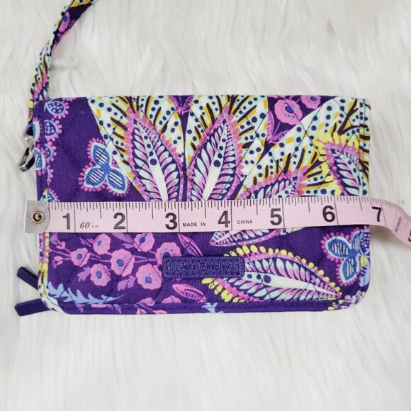NWOT Vera Bradley 3 in 1 Crossbody Wristlet Batik Leaves All In One Purple RFID - Picture 10 of 16